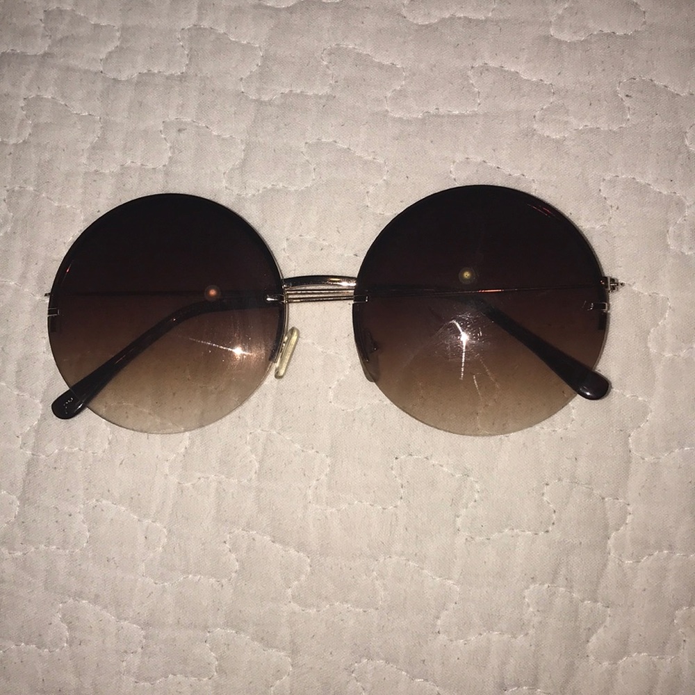 Circle Hippie Glasses